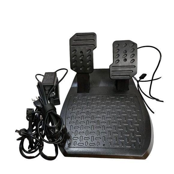 Thrustmaster Ferrari 458 Spider Racing Wheel and Pedals for Xbox One - Picture 11 of 14